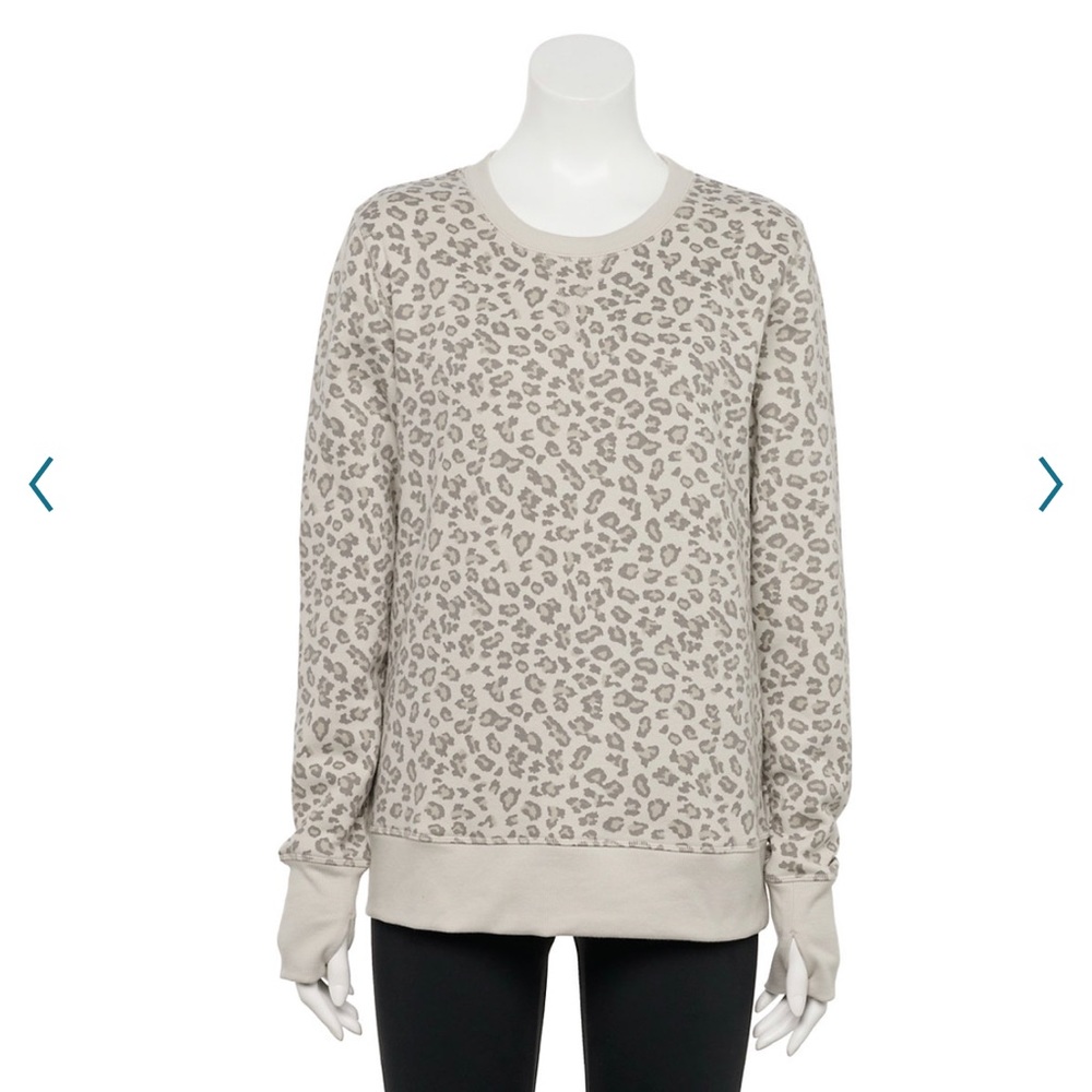 Leopard Print Crew Neck Sweatshirt